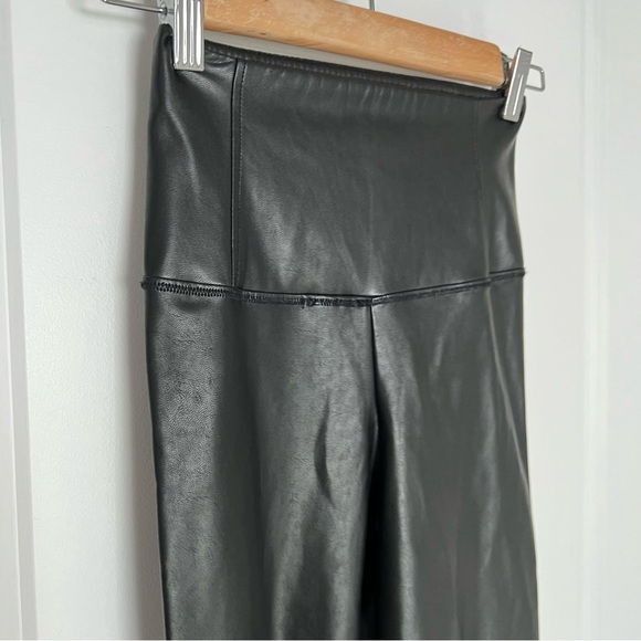 WILFRED FREE Daria  ankle vegan leather black pants - Picture 11 of 16